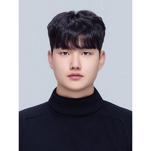김태헌